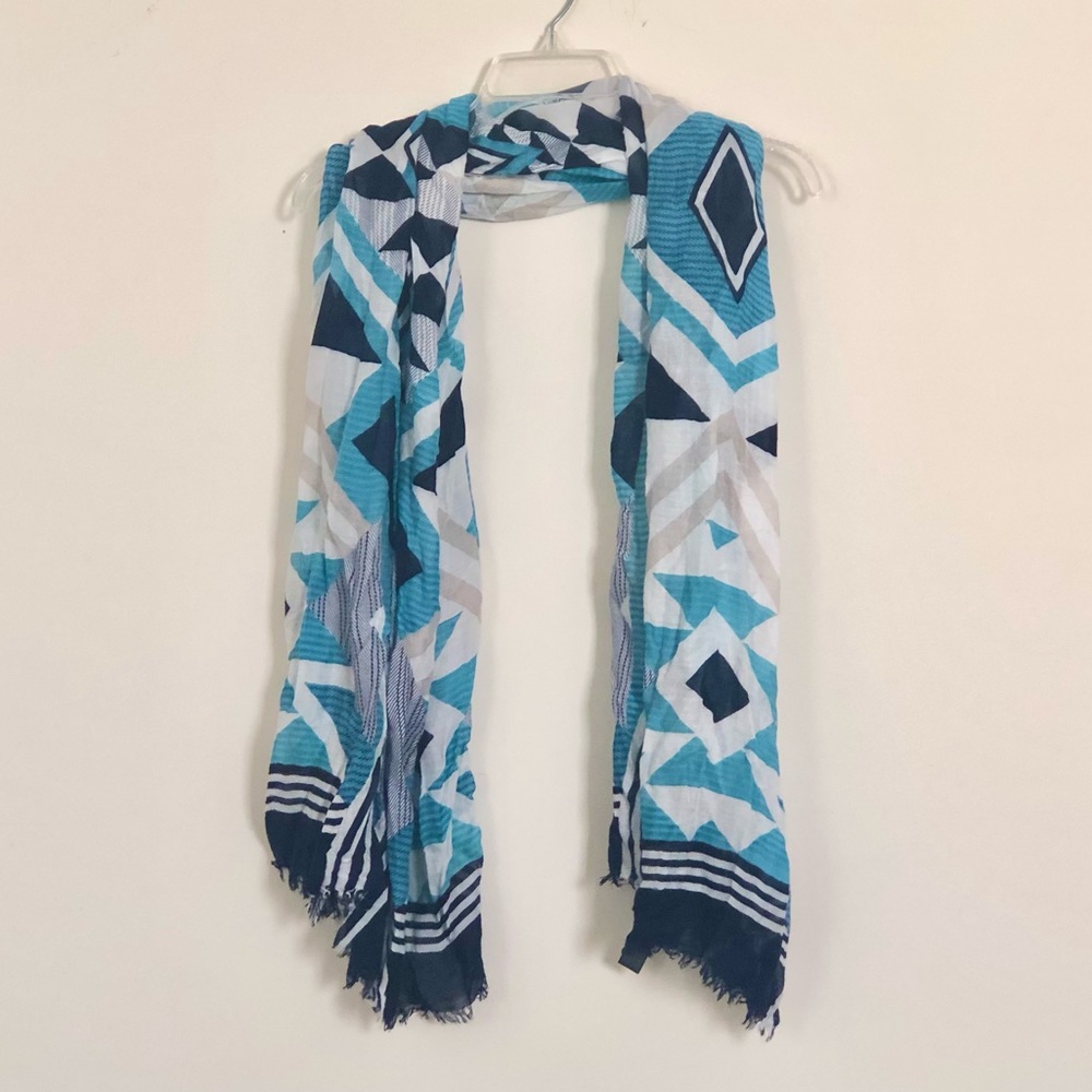 Scarf - Picture 3 of 3
